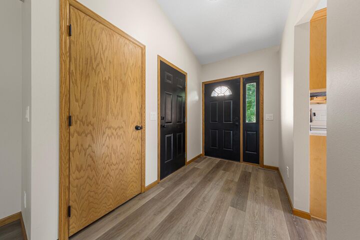 Property Photo: 1676 Castle Drive MN 56003