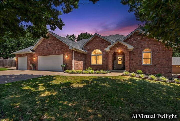 Property Photo: 3 Ettington Drive AR 72714