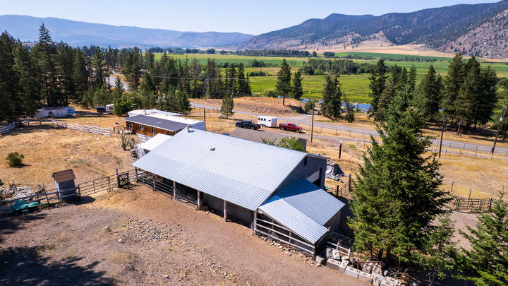 Property Photo: 6668 Kamloops Vernon Highway 97 Highway BC V0E 3B1