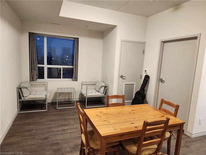 Property Photo:  269 Sunview Street 607  ON N2L 3V8 