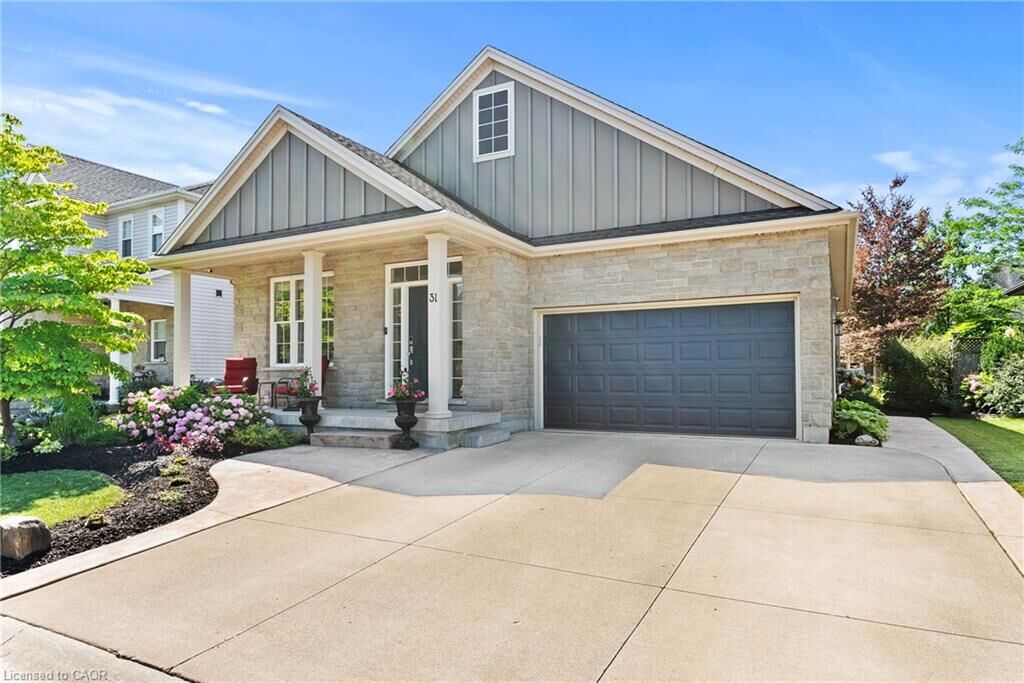 Property Photo:  31 Pinot Trail  ON L0S 1J0 
