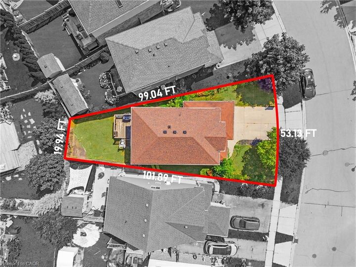 Property Photo: 589 Mortimer Drive ON N3H 5M6