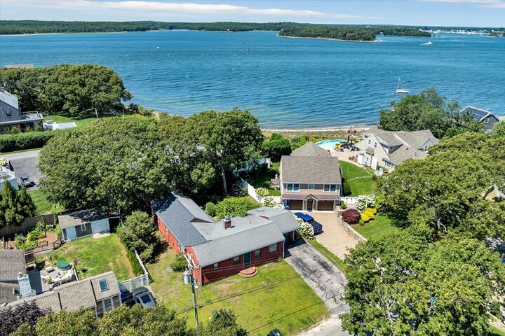 Property Photo:  46 Wianno Rd  MA 02532 