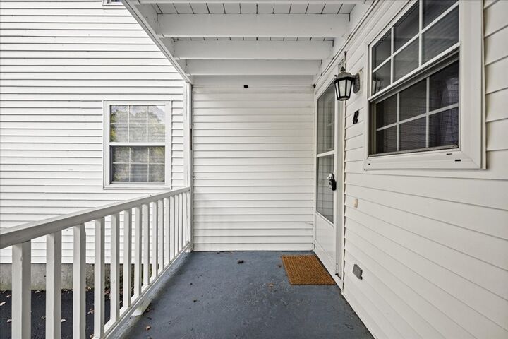 Property Photo: 17 Wysocki Dr 42 MA 01571