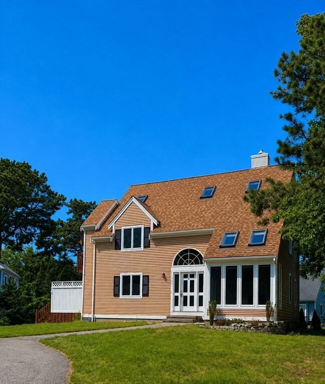 Property Photo:  131 Whippoorwill Cir  MA 02649 