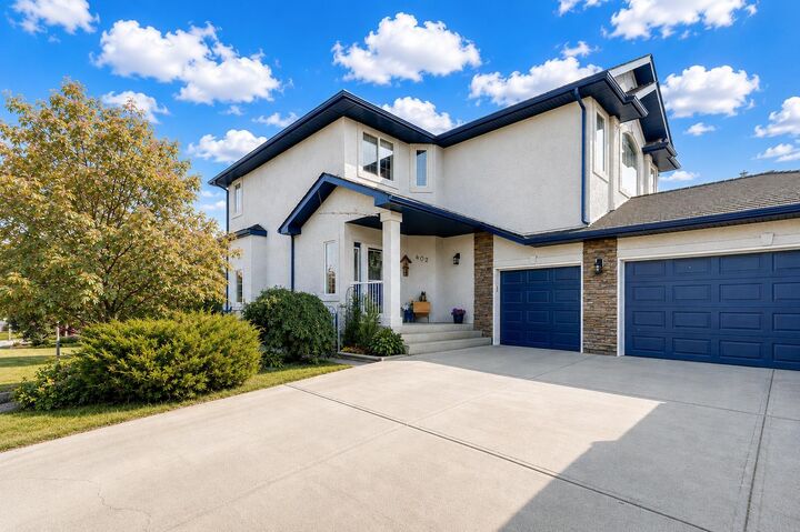 Photo de la propriété: 402 Fairways Mews NW AB T4B 2W9