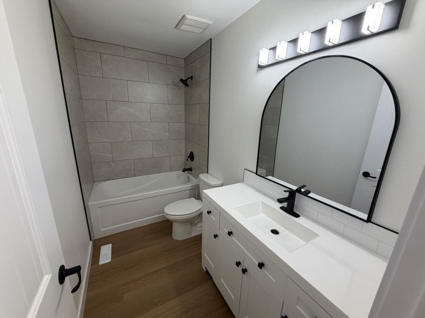Property Photo: 8026 Patterson Drive AB T8V 3R8
