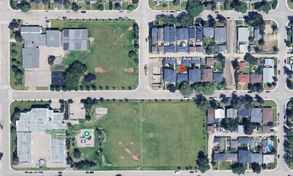 Property Photo: 1732 22 Avenue NW AB T2M 1R5