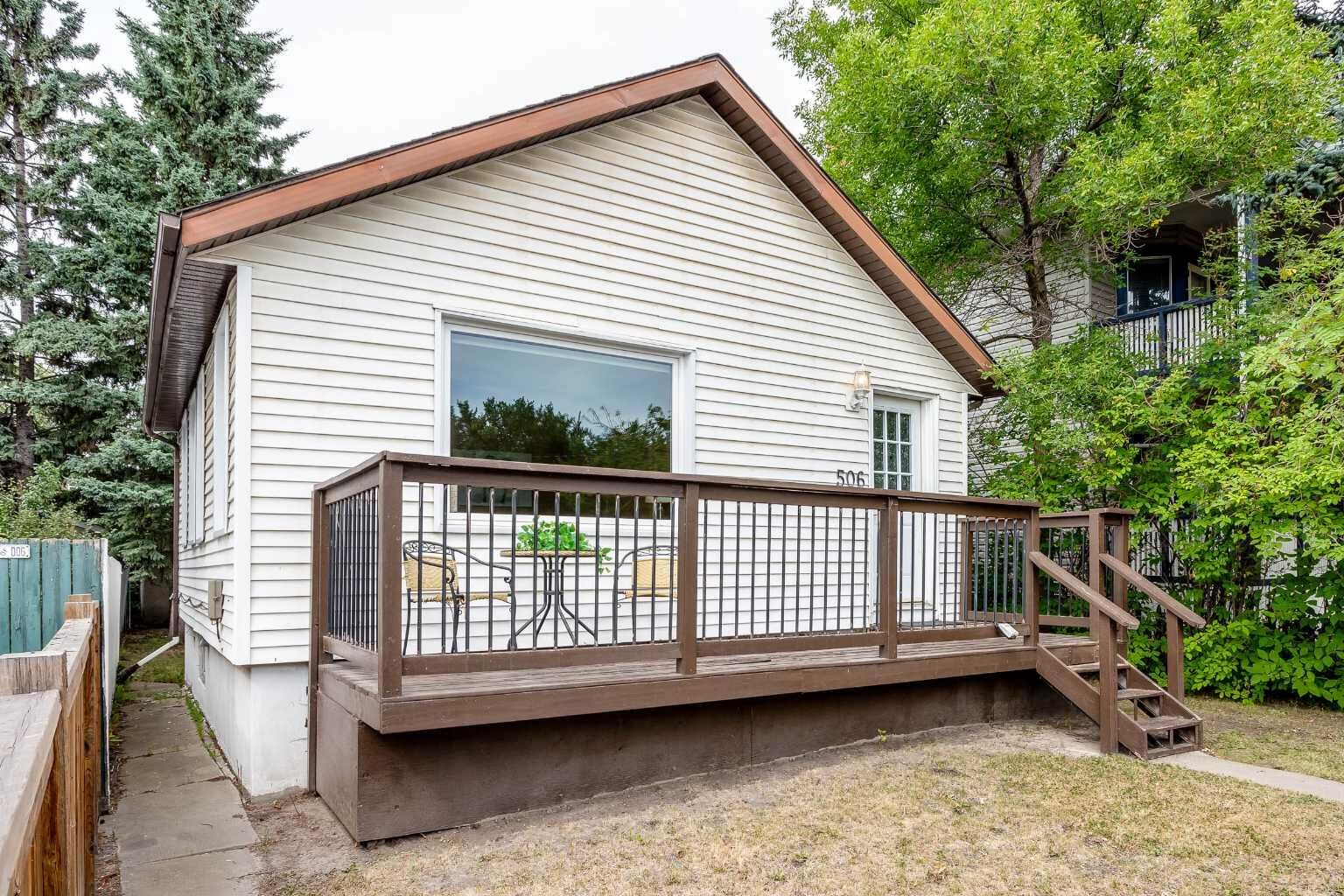 Property Photo: 506 8 Avenue NE AB T2E 0R4