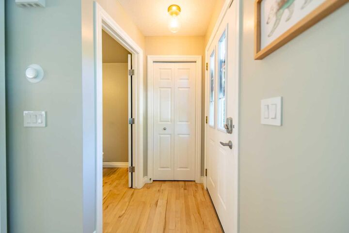Property Photo: 164 Somme Manor SW AB T2T 6L5