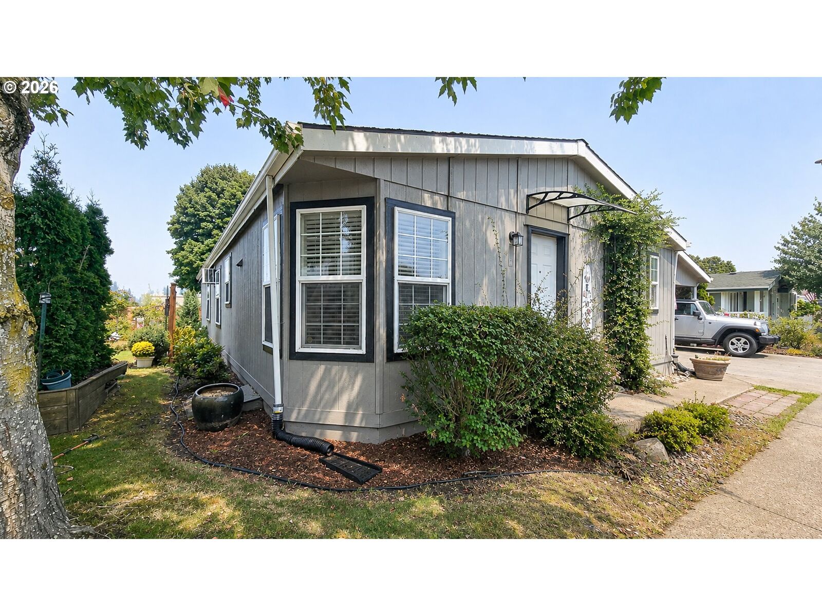 Property Photo: 1111 SE 3rd Ave 70 OR 97013