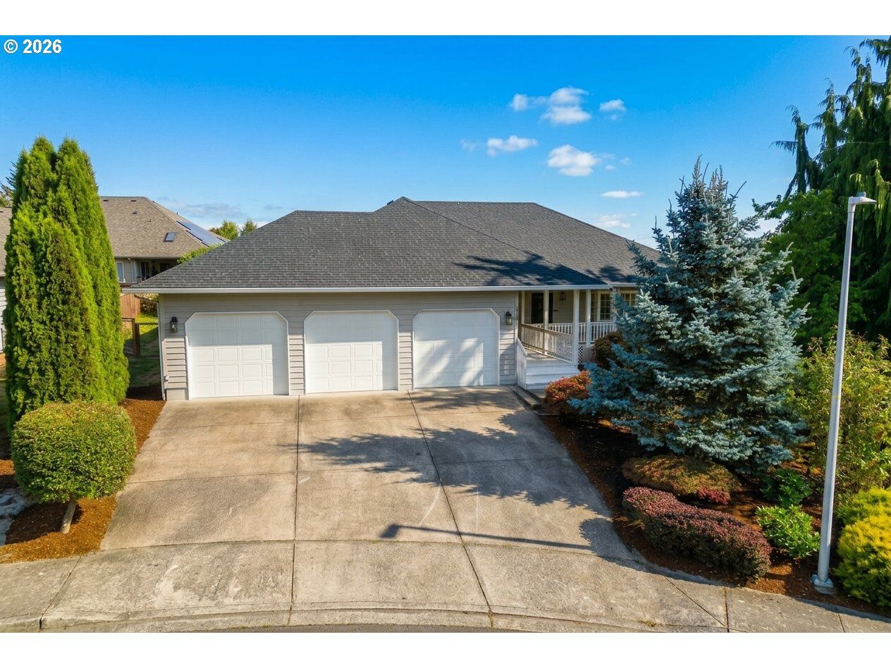 Property Photo: 1191 E Caples Ct WA 98629