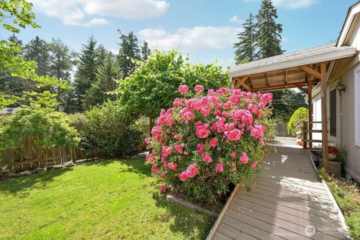 Property Photo: 56 7th Avenue WA 98339