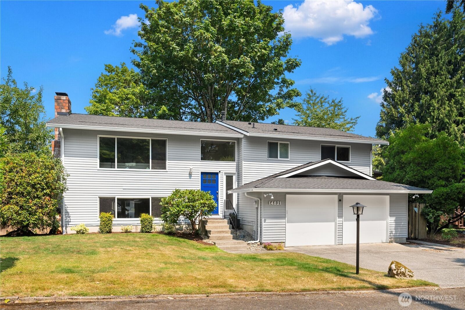 Property Photo:  14821  127th Avenue NE  WA 98072 
