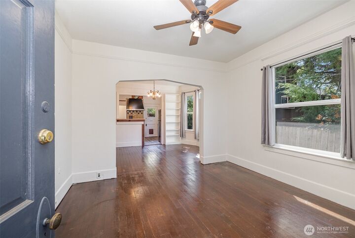 Property Photo: 4406 6th Avenue NW WA 98107