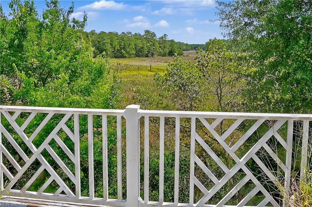 Property Photo: 451 Seahorse Rn VA 23320
