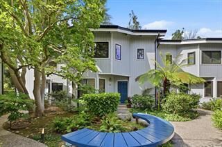 Property Photo:  623 Middle Avenue  CA 94025 