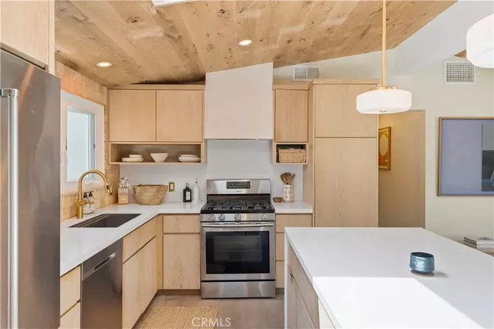 Property Photo: 271 Camellia Lane CA 92627
