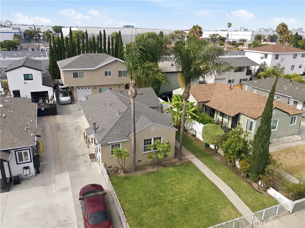 Property Photo:  1641 W 204th Street  CA 90501 