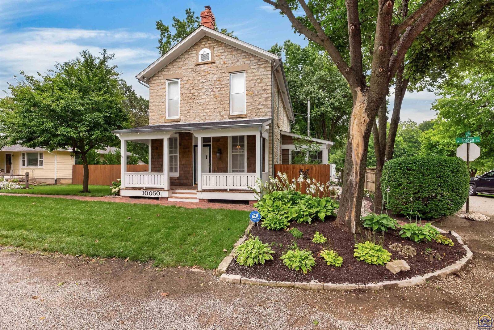 Property Photo: 10050 SW Jordan Rd KS 66546