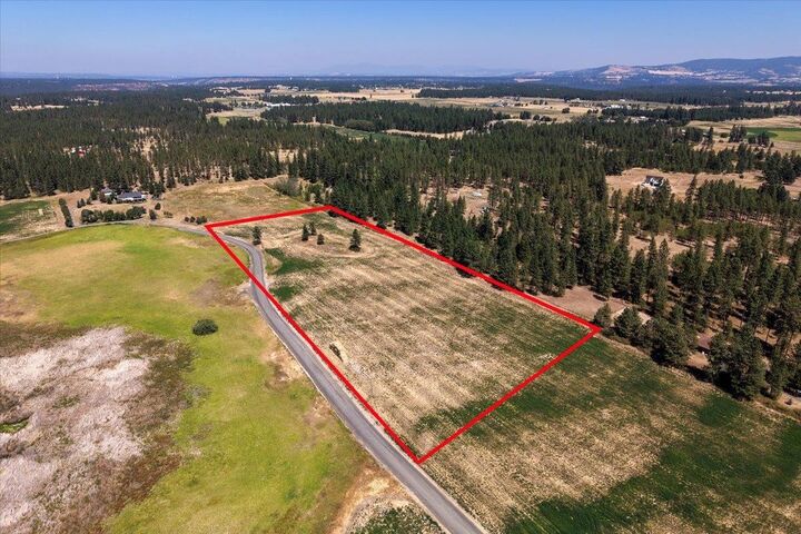 Property Photo:  Xx S Gwendolyn  WA 99004 