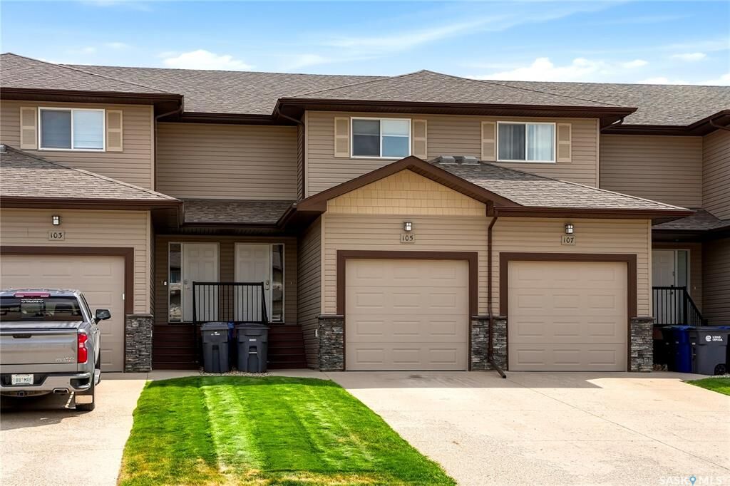 Property Photo:  105 Plains Circle  SK S0G 3Z0 