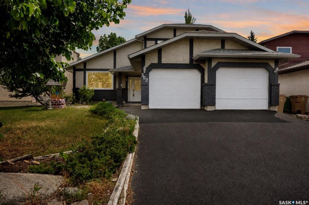 Property Photo:  302 Doiron Road N  SK S4Y 1G1 