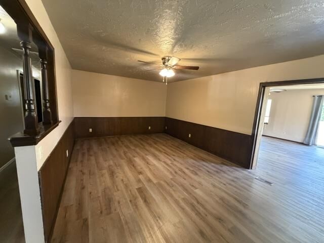 Property Photo: 1522 E Hanson Circle OK 74075
