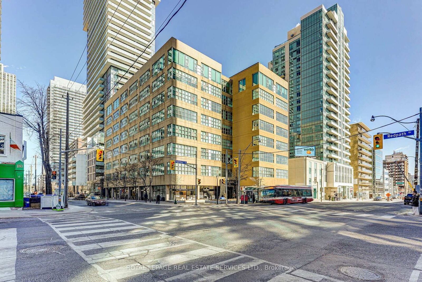 Photo de la propriété: 188 Eglinton Avenue E 508 ON M4P 2X7
