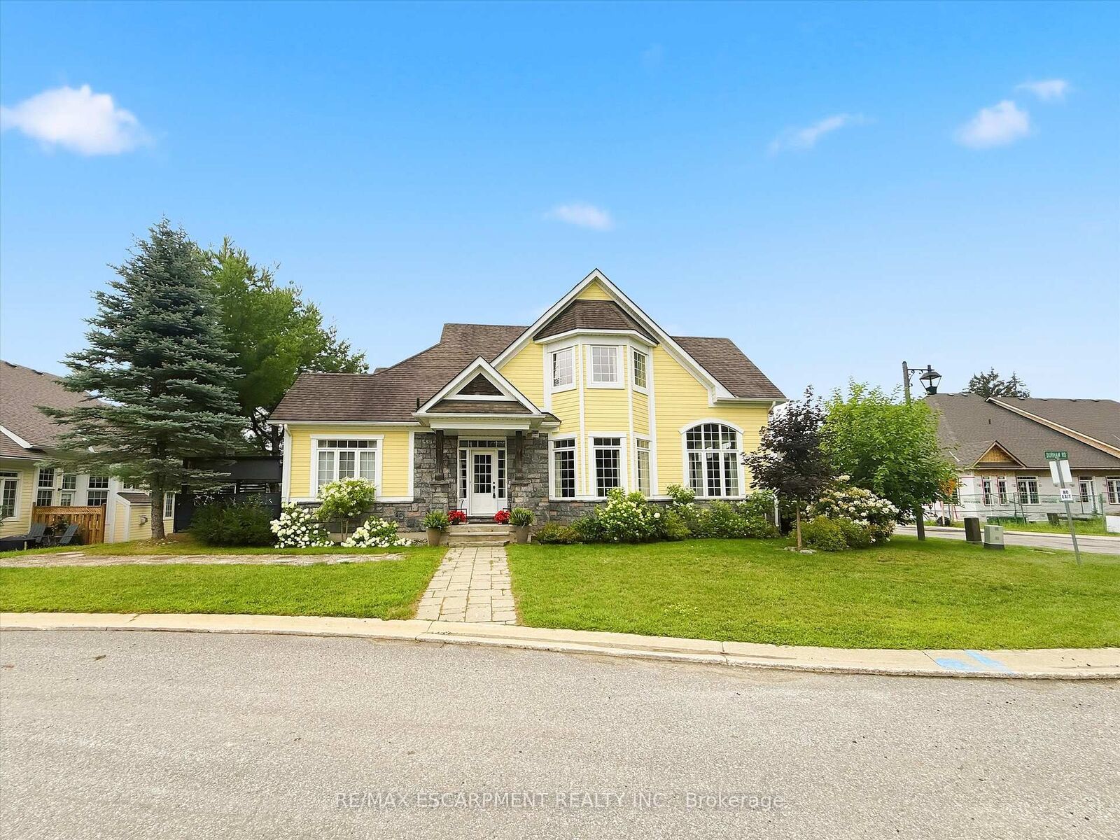 Property Photo:  23 Spencer Street  ON P1L 0B7 
