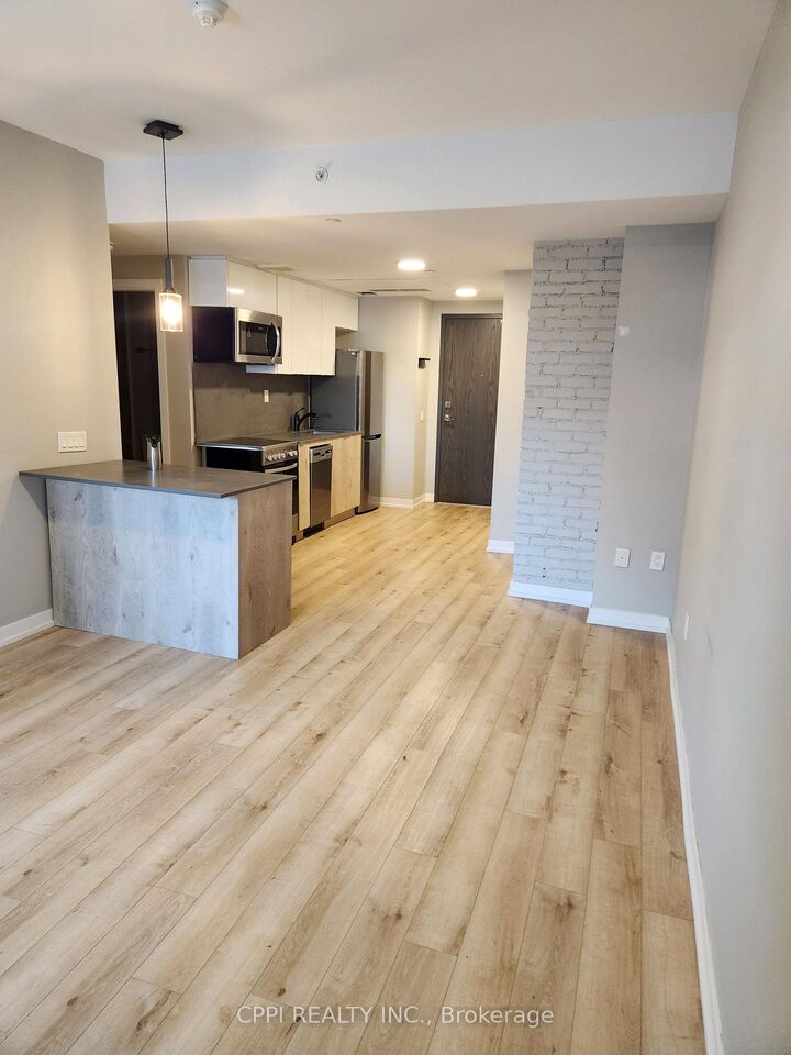 Property Photo: 70 King Street E 216 ON L1H 0A2