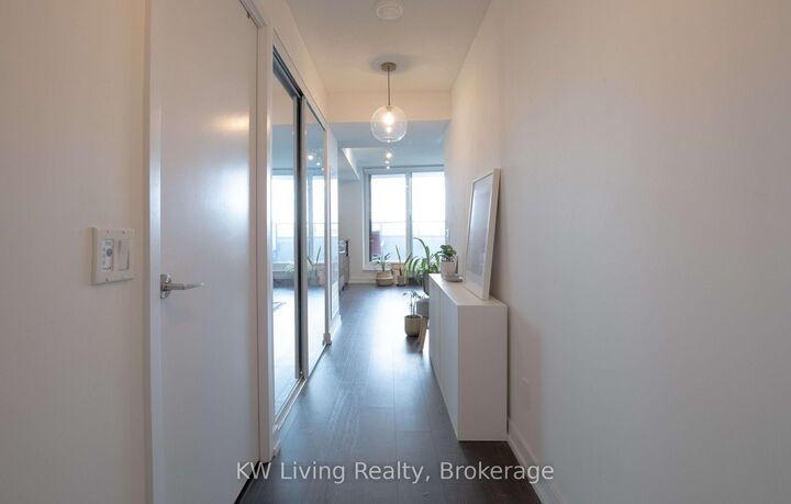 Property Photo: 125 Redpath Avenue 316 ON M4S 0B5