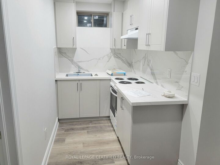 Property Photo:  8 Labrish Road Bsmt  ON L7A 5C2 