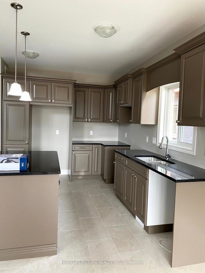 Property Photo: 37 Covington Crescent ON K8N 0K9