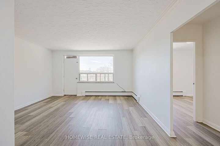 Property Photo: 2204 Dufferin Street 202 ON M6E 3R8