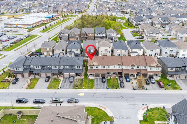 Property Photo: 940 Kilbirnie Drive ON K2J 5T9