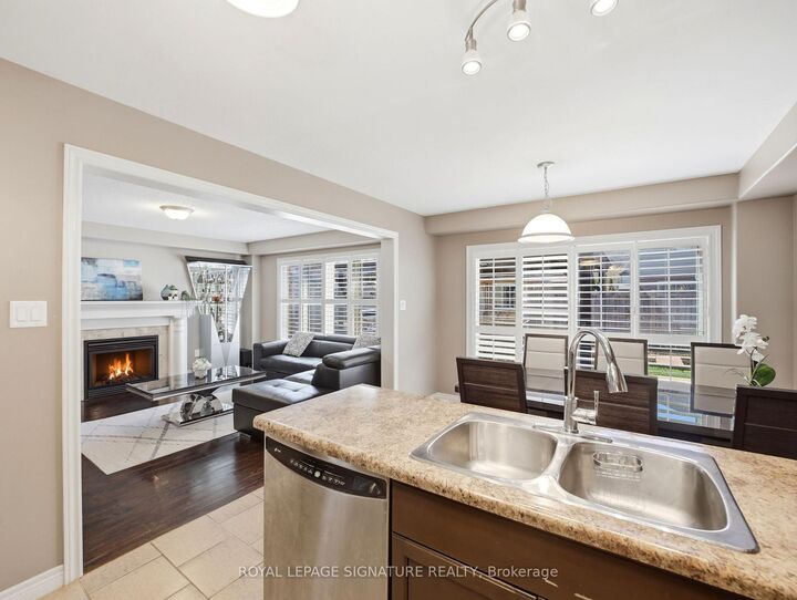 Property Photo: 98 Willow Lane ON L3M 5P7