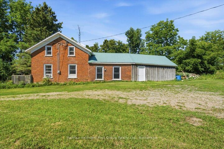 Property Photo: 664 Hunt Road ON K0K 3J0