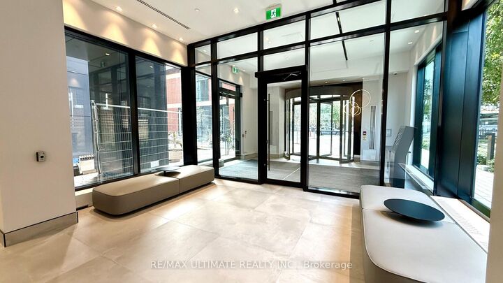 Property Photo:  609 Sherbourne Street 3106  ON M4X 0A4 