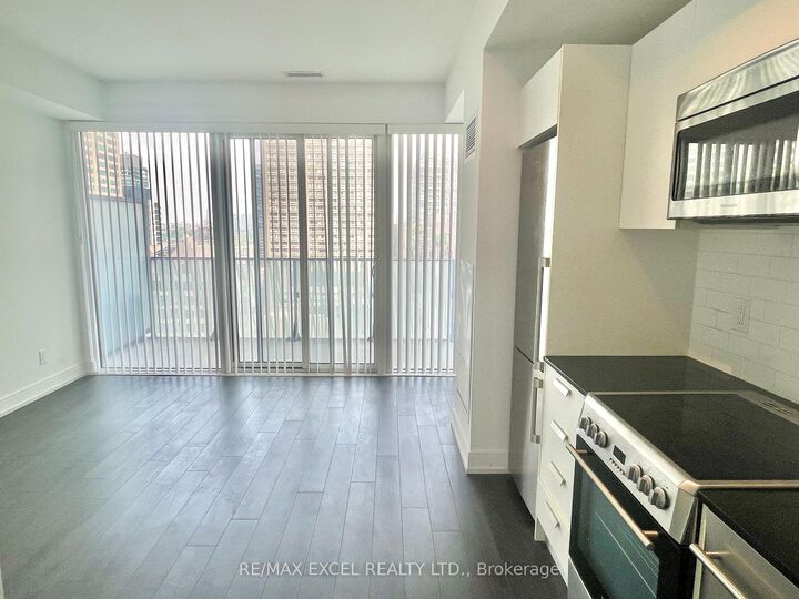 Property Photo: 42 Charles Street E 2208 ON M4Y 0B7