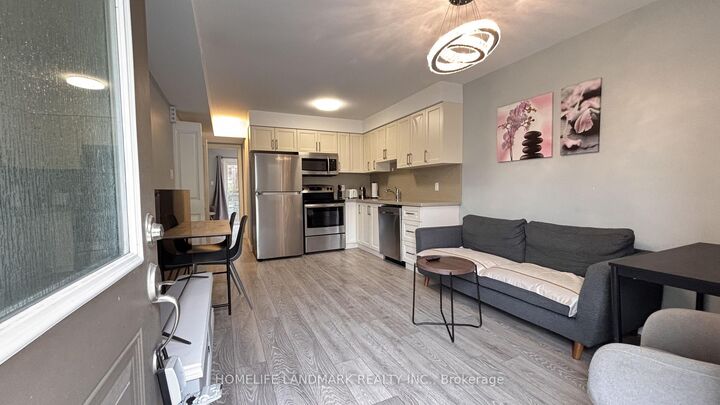 Property Photo:  122 Courtland Avenue E  ON N2G 0B8 