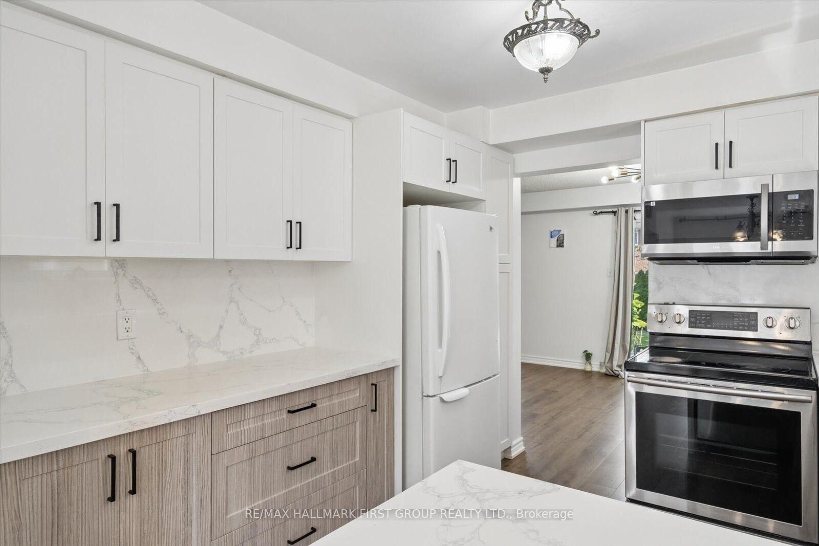 Property Photo: 747 Stonepath Circle ON L1V 3S9