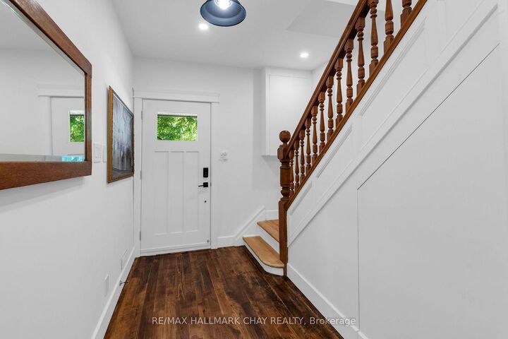 Property Photo: 26 Edward Street W ON L0M 1G0