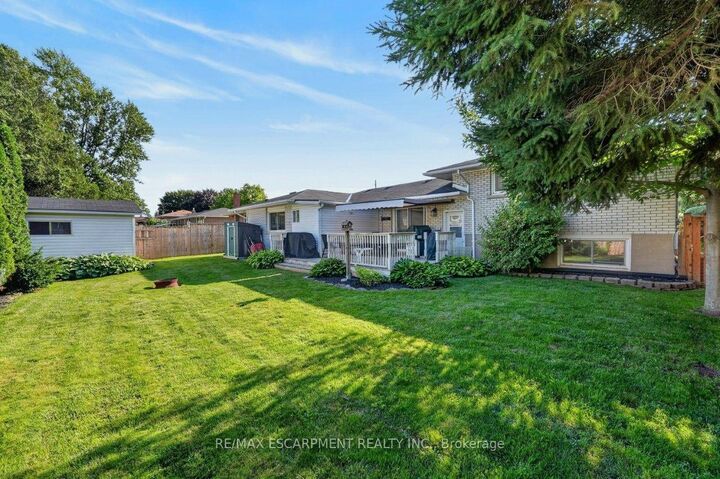 Property Photo:  4387 Jackson Street  ON L3J 0N9 
