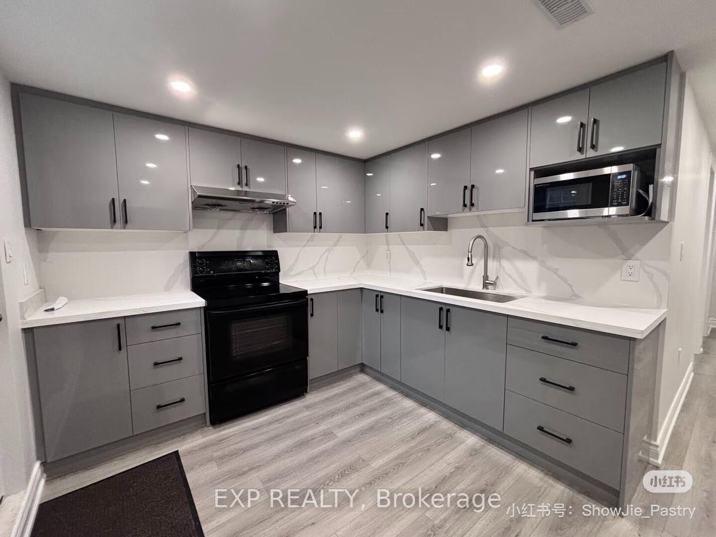 Property Photo:  36 Temple Bar (Basement) Crescent W  ON M1W 2B5 