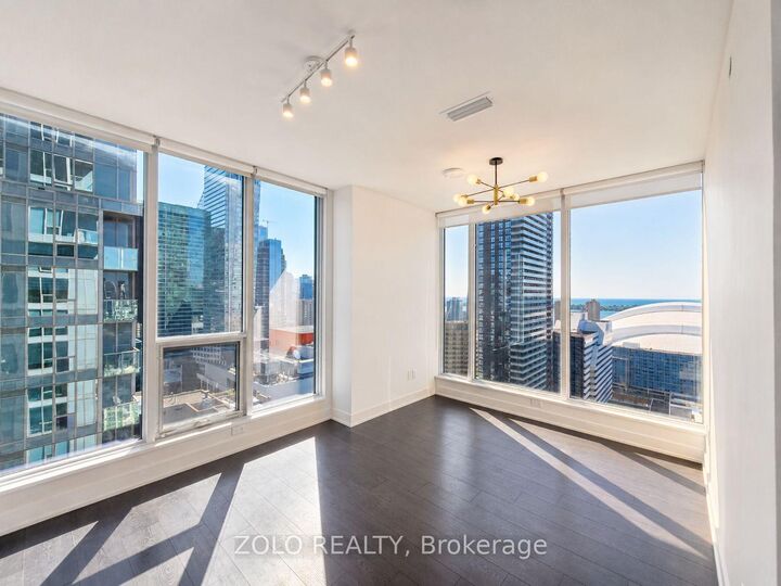35 Mercer Street 2616 — photo 1