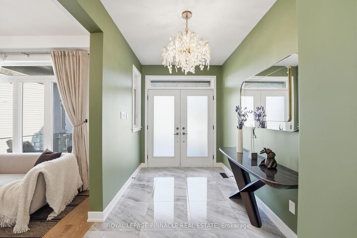 Property Photo: 921 Beckton Heights ON K2S 2X5
