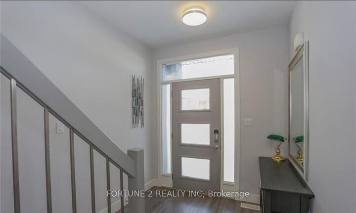 Property Photo: 1877 Foxridge Crescent ON N6G 0L7