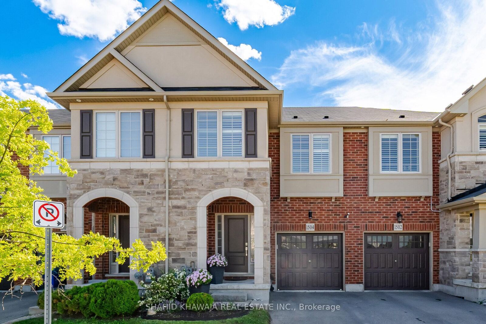 Property Photo: 1504 Shade Lane ON L9E 1B9