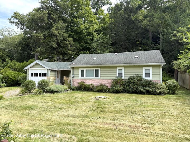 Property Photo:  2946 New York 32  NY 12401 